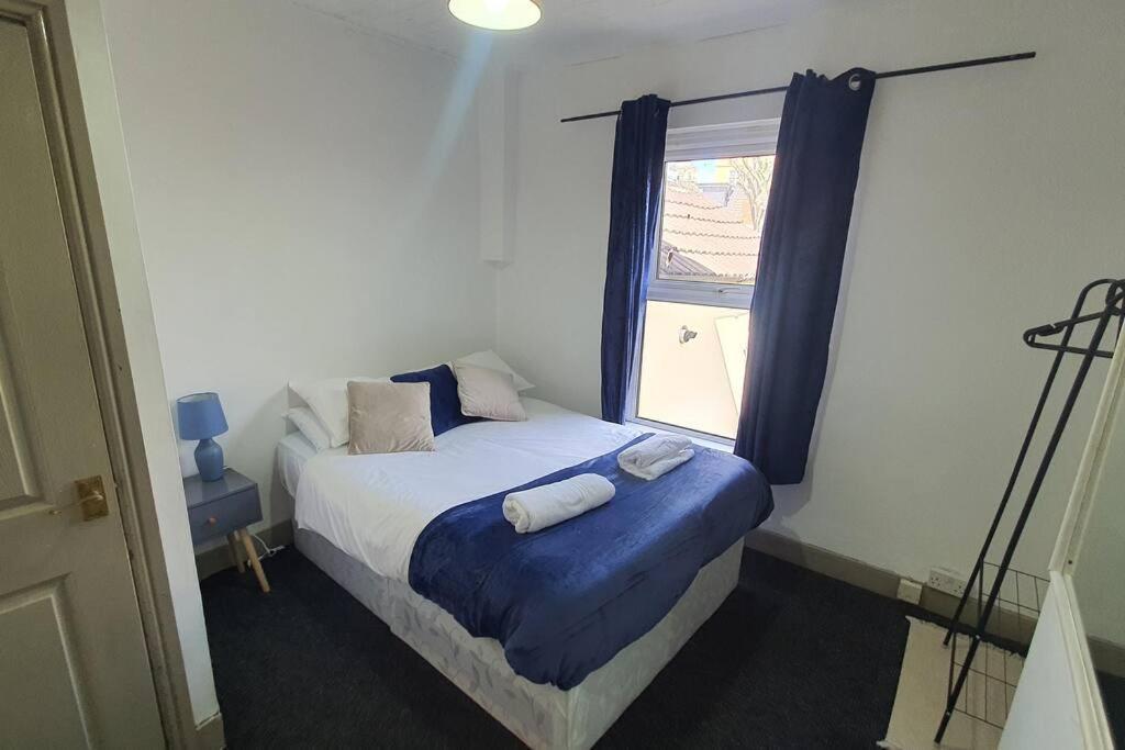 Free Netflix, Large House, Great Price Daire Cardiff Dış mekan fotoğraf