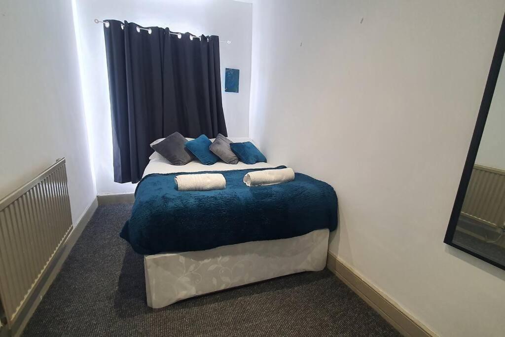 Free Netflix, Large House, Great Price Daire Cardiff Dış mekan fotoğraf